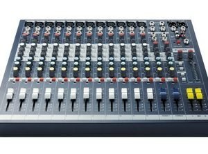 Soundcraft mixer EPM12