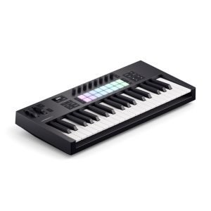 Novation Launchkey 37 MK4 (37 鍵 MIDI 控制鍵盤 — 全尺寸) - Image 4