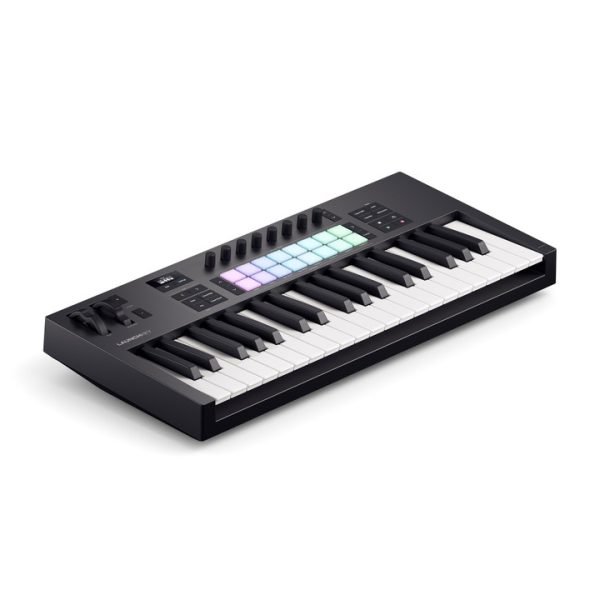 Novation Launchkey 37 MK4 (37 鍵 MIDI 控制鍵盤 — 全尺寸) - Image 4