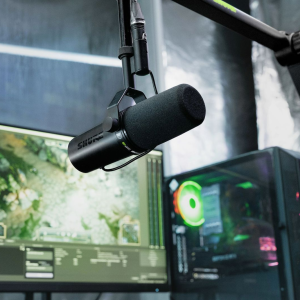 Shure SM7DB (Dynamic Vocal Microphone With Built-in Preamp) - Image 7