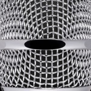 Alternative view of SE Electronics V7 Chrome dynamic vocal microphone