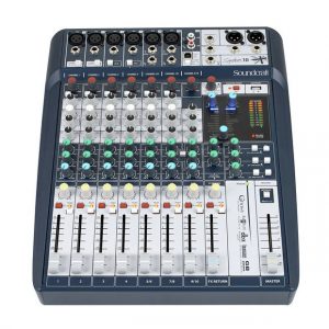 Soundcraft Signature 10 mixer