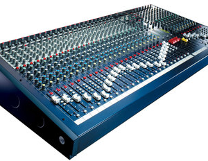 Soundcraft LX7ii mixer