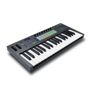Alternative view of 【7月優惠】Novation FLkey 37 (MIDI keyboard controller for FL Studio)