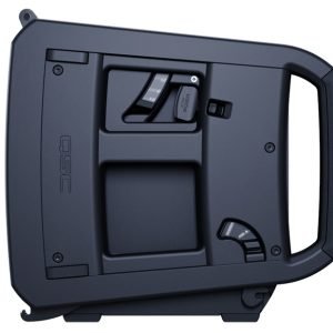 Alternative view of QSC LA12 線性陣列揚聲器 (Array column speaker)